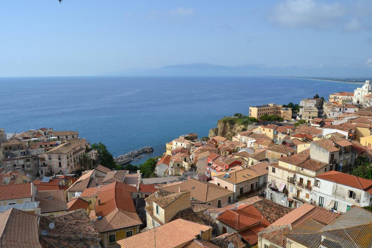Il Terrazzo Su Pizzo Daire Dış mekan fotoğraf