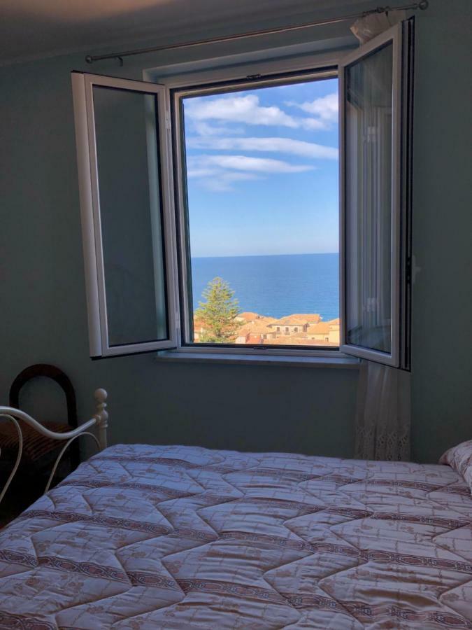 Il Terrazzo Su Pizzo Daire Dış mekan fotoğraf